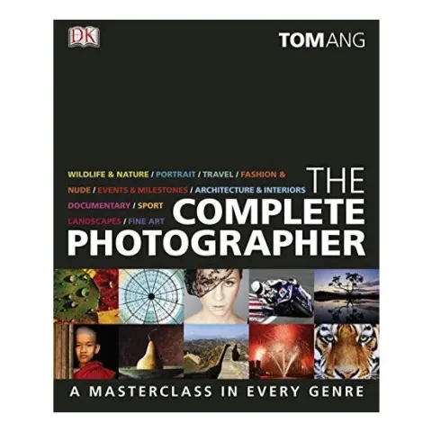 Coperta cărții The complete photographer