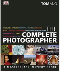 Coperta cărții The complete photographer