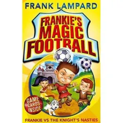 Coperta cărții Frankie's Magic Football: Frankie vs The Knight's Nasties