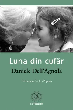 Coperta cărții Luna din cufar