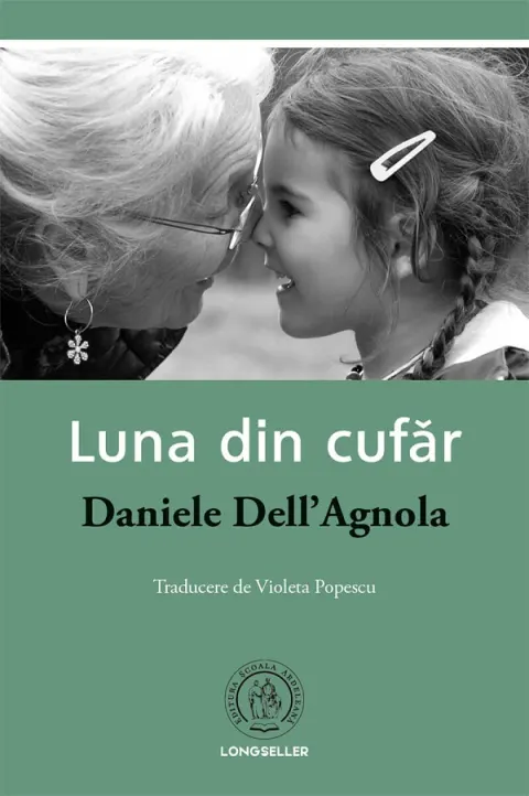 Coperta cărții Luna din cufar