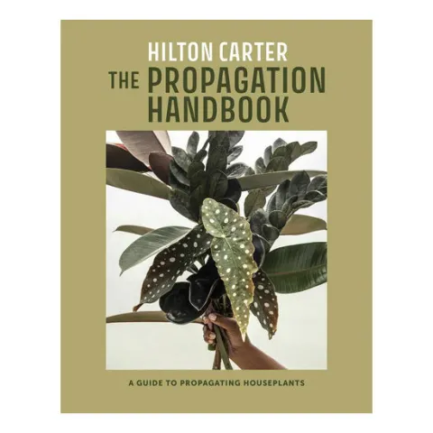 Coperta cărții The propagation handbook: a guide to propagating houseplants
