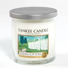 Coperta cărții Yankee Candle. Clean Cotton® Tumbler Candle