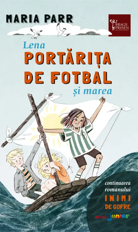 Coperta cărții Lena portărița de fotbal și marea