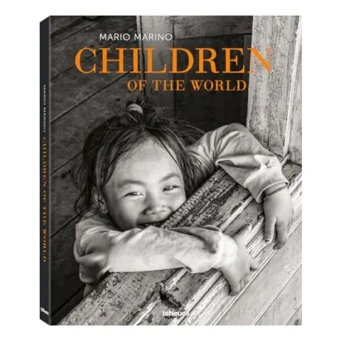 Coperta cărții Children of the World Hb