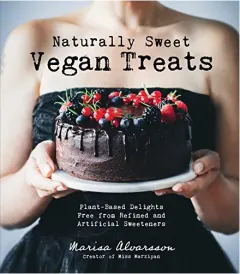 Coperta cărții Naturally Sweet Vegan Treats