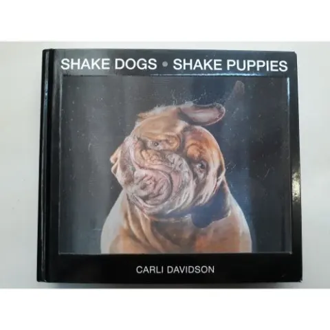 Coperta cărții Shake Dogs Shake Puppies, CARLI DAVIDSON