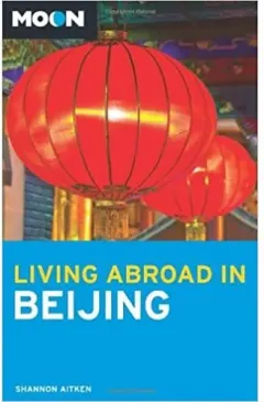 Coperta cărții Living Abroad in Beijing