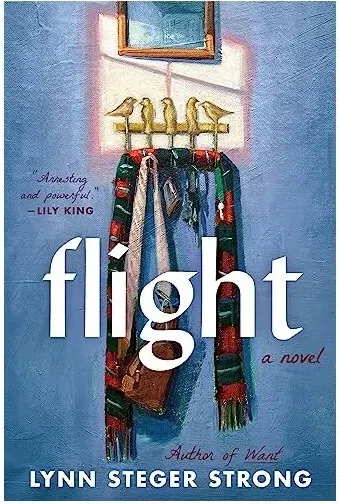 Coperta cărții Flight, Lynn Steger Strong