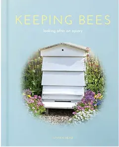 Coperta cărții Keeping Bees
