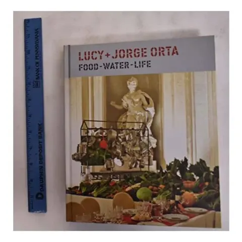 Coperta cărții Lucy + Jorge Orta