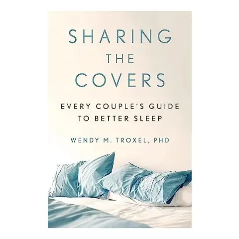 Coperta cărții Sharing the Covers, Wendy M. Troxel