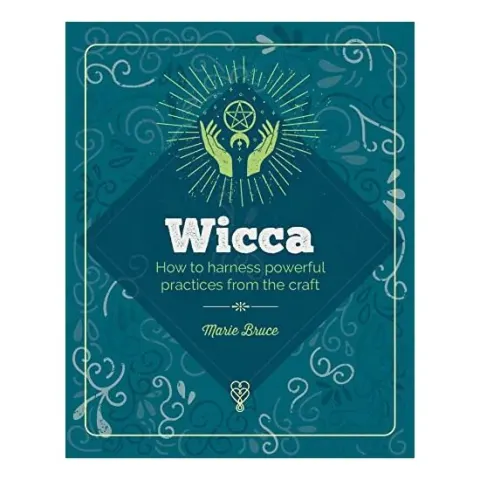 Coperta cărții Essential Book of Wicca