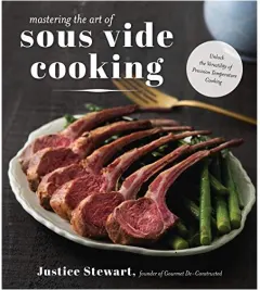 Coperta cărții Mastering the Art of Sous Vide