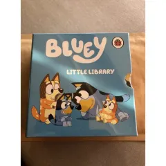 Coperta cărții Bluey: Little Library