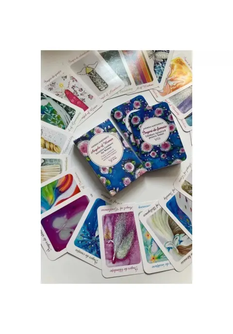 Coperta cărții Ingeri de femeie. Set ghid + carti-oracol bilingve - Andreia Martinescu