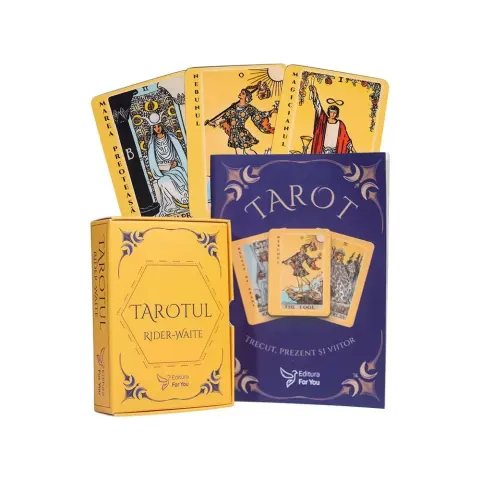 Coperta cărții Cărți de Tarot. Trecut, prezent și viitor