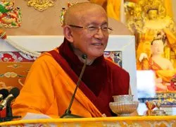 Foto-web2-Gonsar-Tulku-Rinpoche