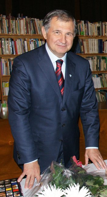 A.V.